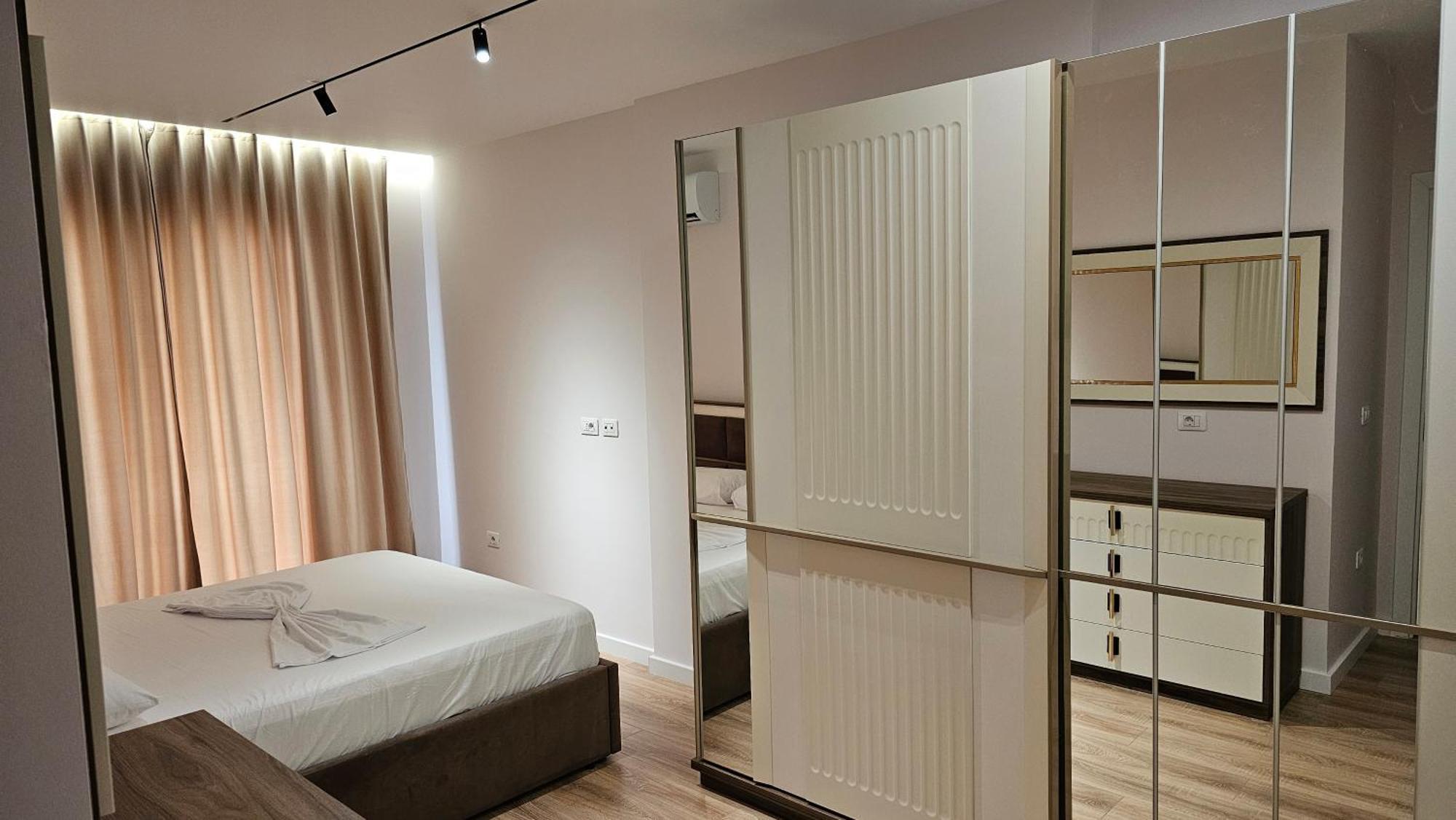 Tirana Airport Apartment エクステリア 写真
